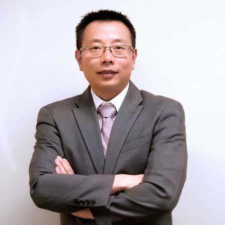 Vinh Vuong - Founder & U.S. Army Reserve Veteran